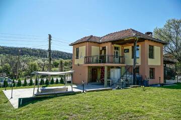 Фотографии Виллы Villa M г. Pchelishte (Болгария) №1 Фото Виллы Villa M г. Pchelishte 1