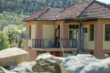 Фото номера Вилла с 3 спальнями Виллы Villa M г. Pchelishte 26
