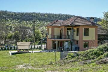Фото номера Вилла с 3 спальнями Виллы Villa M г. Pchelishte 22