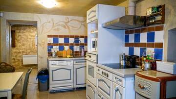 Фото номера Вилла с 3 спальнями Виллы Villa M г. Pchelishte 86