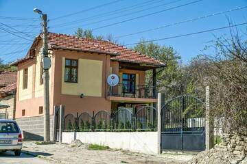 Фото номера Вилла с 3 спальнями Виллы Villa M г. Pchelishte 87