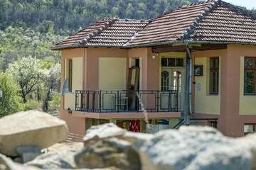 Фото номера Вилла с 3 спальнями Виллы Villa M г. Pchelishte 67