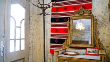 Фото номера Вилла с 3 спальнями Виллы Villa M г. Pchelishte 10